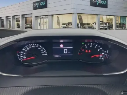 Photo 20 Peugeot 208  PureTech 100 S&S BVM6 Allure