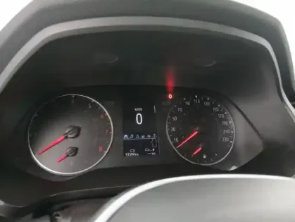 Photo 19 Renault Captur TCe 90 - 21 Business