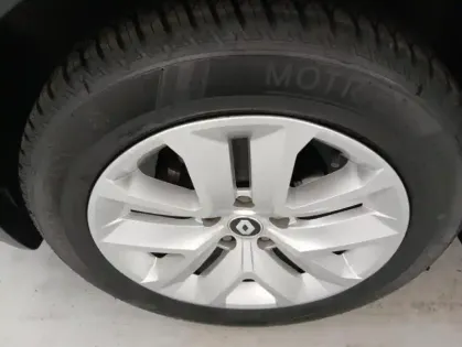 Photo 16 Renault Captur TCe 90 - 21 Business