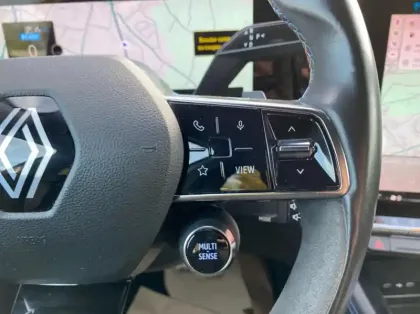 Photo 17 Renault Austral 1.2 E-Tech full hybrid 200ch Techno esprit Alpine - 24