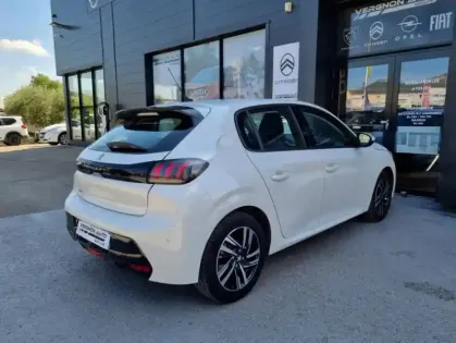 Photo Peugeot 208 Ii Puretech 100 S&amp;s Eat8 Allure