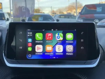 Photo 10 Peugeot 208 II PureTech 100 S&amp;S EAT8 Allure