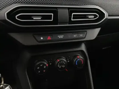 Photo 25 Dacia Sandero TCe 90 Expression