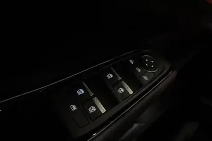 Photo 16 Renault Espace VI E-Tech full hybrid 200 GSR2 esprit Alpine