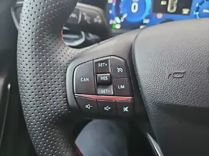 Photo 15 Ford Puma 1.0 Flexifuel 125ch S&amp;S mHEV ST-Line