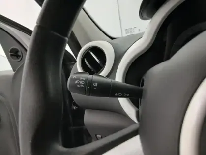 Photo 25 Renault Twingo E-TECH ELECTRIQUE III Authentic