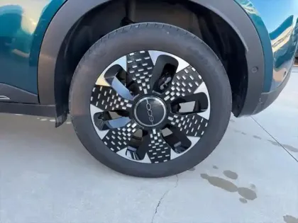 Photo 4 Fiat 600  1.2 Hybrid 100ch La Prima DCT6