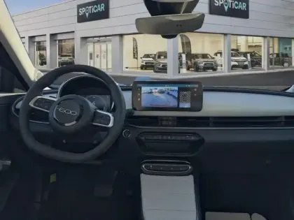 Photo 9 Fiat 600  1.2 Hybrid 100ch La Prima DCT6