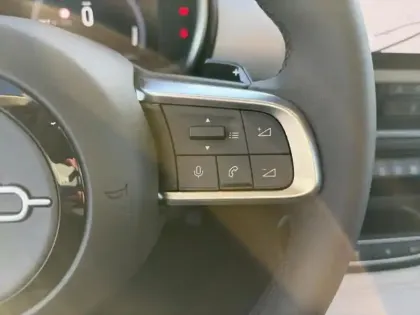 Photo 12 Fiat 600  1.2 Hybrid 100ch La Prima DCT6