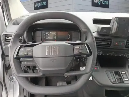 Photo 13 Fiat Doblo  Fg M Diesel 130ch automatique Pack Premium Connect