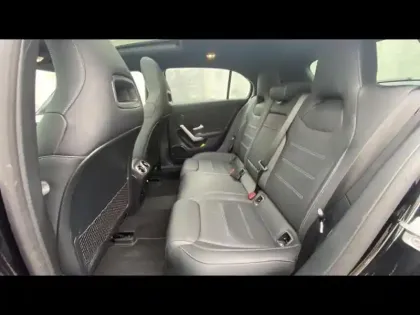 Photo 10 Mercedes Classe A  35 AMG 306ch 4Matic 7G-DCT Speedshift AMG