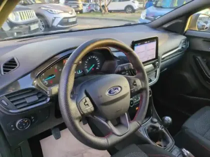 Photo 13 Ford Puma  1.0 Flexifuel 125ch S&S mHEV ST-Line Design 3