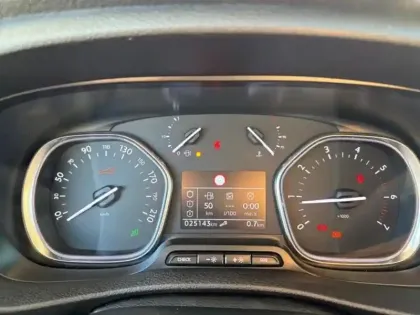 Photo 19 Citroën Jumpy  Fg M 1.5 BlueHDi 120ch S&S