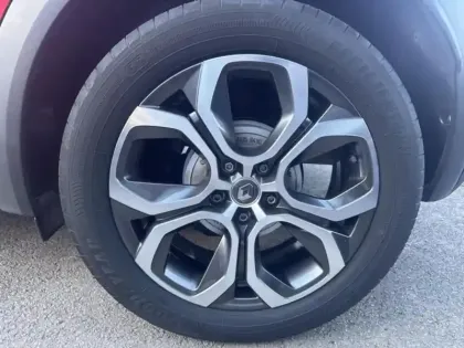 Photo 8 Renault Captur  1.0 TCe 100 ch Intens