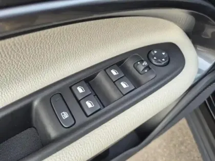 Photo 13 Fiat 600  1.2 Hybrid 100ch La Prima DCT6