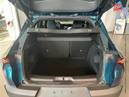 Photo 13 Alfa Romeo Junior  Elettrica 156ch Techno