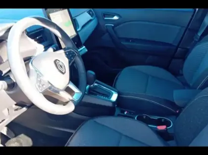 Photo 9 Renault Captur  1.6 E-Tech full hybrid 145ch Techno