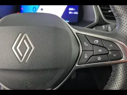 Photo 3 Renault Symbioz  1.6 E-Tech full hybrid 145ch Iconic