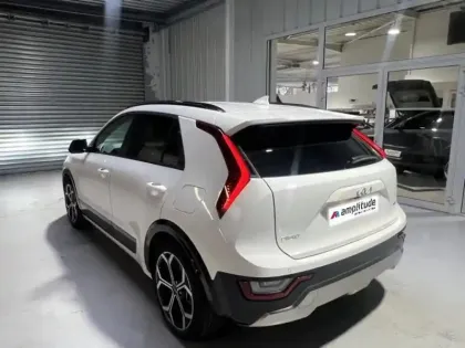 Photo 4 Kia Niro  1.6 GDi 141ch HEV Premium DCT6