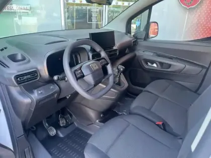 Photo 14 Fiat Doblo  Fg M Diesel 100ch Pack Premium Connect