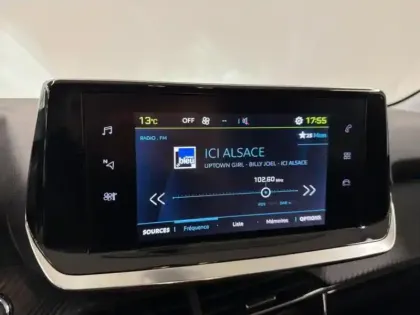 Photo 15 Peugeot 208  e- 136ch Allure Pack