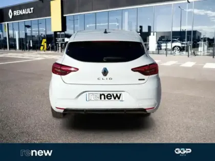 Photo 4 Renault Clio  1.6 E-Tech 145ch full hybrid Techno