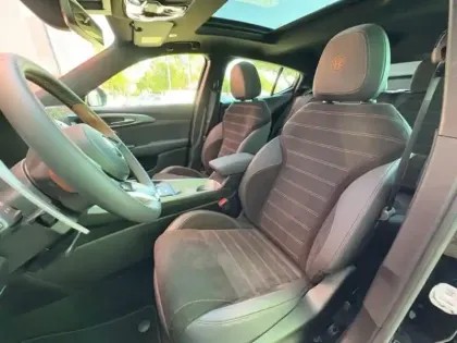 Photo 9 Alfa Romeo Tonale  1.5 Ibrida 160ch Intensa TCT