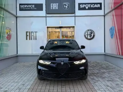 Photo 16 Alfa Romeo Tonale  1.5 Ibrida 160ch Intensa TCT