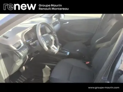 Photo 9 Renault Clio  1.6 E-Tech hybride 140ch Zen -21N