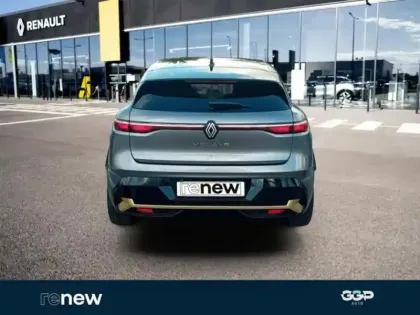 Photo 4 Renault Megane  E-Tech Electric EV60 220ch Equilibre super charge -B