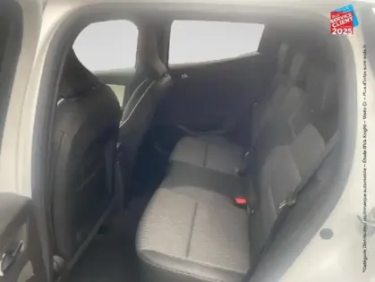 Photo 10 Renault Clio  1.3 TCe 140ch Techno