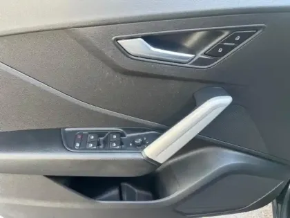 Photo 11 Audi Q2  30 TDI 116ch Business line S tronic 7