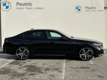 Photo 17 BMW Serie 5 Série 5 530e 299ch M Sport xDrive