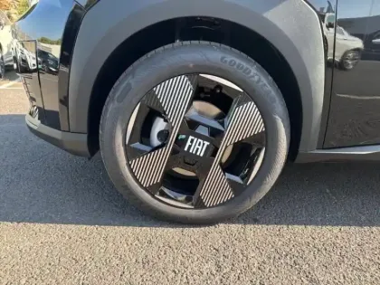 Photo 3 Fiat Grande Panda  1.2 Hybrid Turbo 110ch La Prima eDCT6