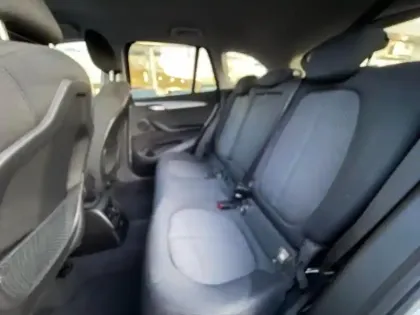 Photo 10 BMW X1  sDrive18dA 150ch Business Design