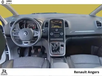 Photo 4 Renault Grand Scenic  TCe 140ch FAP Business 7 places
