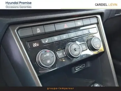 Photo 13 Volkswagen T-roc  1.0 TSI 115ch Lounge Euro6d-T