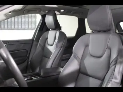 Photo 10 Volvo Xc60  B4 AdBlue 197ch Plus Style Chrome Geartronic