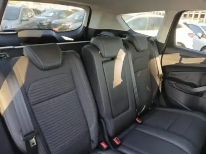 Photo 14 Ford Kuga  1.5 EcoBoost 150ch Stop&Start Titanium 4x2