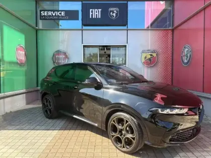 Photo 2 Alfa Romeo Tonale  1.5 Ibrida 160ch Intensa TCT