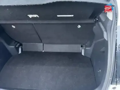 Photo 13 Toyota Yaris  116h Design 5p MY22