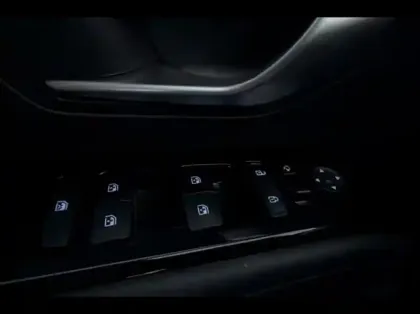 Photo 14 Hyundai Tucson  1.6 T-GDi 230ch Hybrid Business BVA6