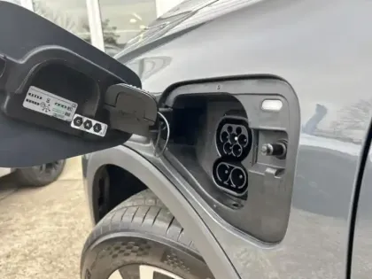 Photo 14 Volkswagen Tiguan  1.5 eHybrid 204ch VW Edition DSG6