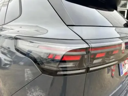 Photo 12 Volkswagen Tiguan  1.5 eHybrid 204ch VW Edition DSG6