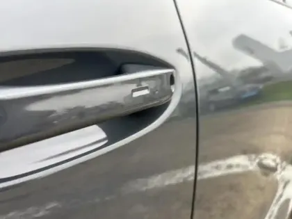 Photo 13 Volkswagen Tiguan  1.5 eHybrid 204ch VW Edition DSG6