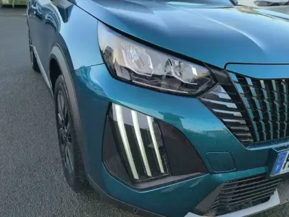 Photo 15 Peugeot 2008  Hybrid 145 e-DCS6