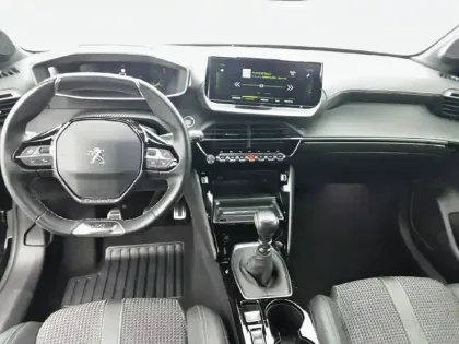 Photo 27 Peugeot 208  PureTech 100 S&S BVM6