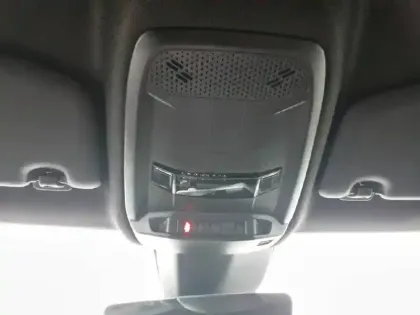 Photo 51 Peugeot 208  PureTech 100 S&S BVM6