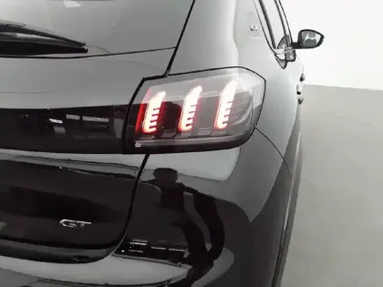 Photo 36 Peugeot 208  PureTech 100 S&S BVM6