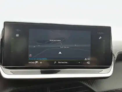 Photo 43 Peugeot 208  PureTech 100 S&S BVM6